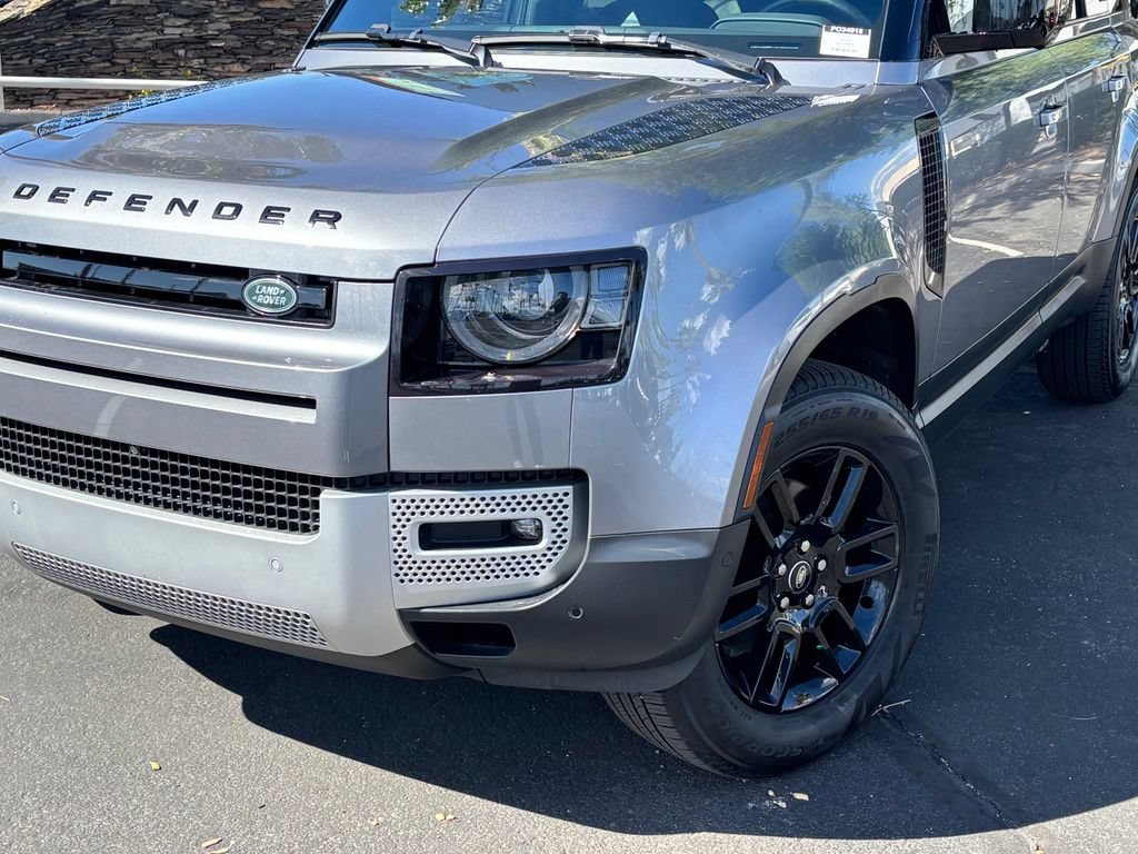 Used 2024 Land Rover Defender 110 S AWD/4WD image 2