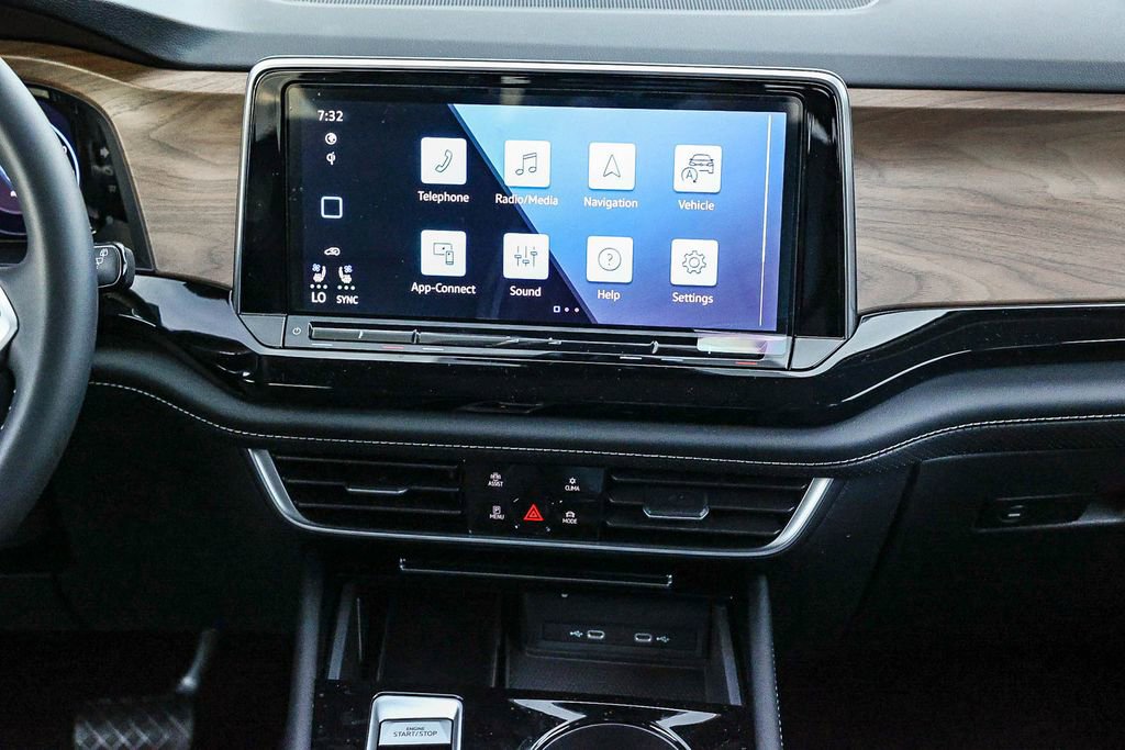 New 2026 Volkswagen Atlas SE image 23