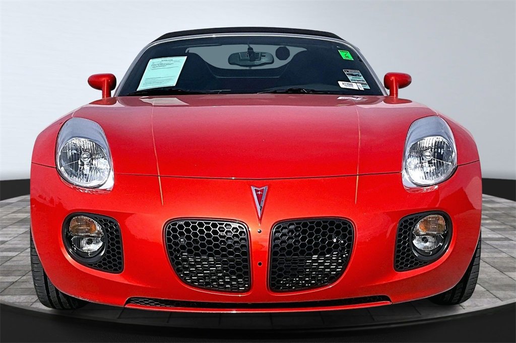 Used 2008 Pontiac Solstice GXP w/ Premium Package image 4