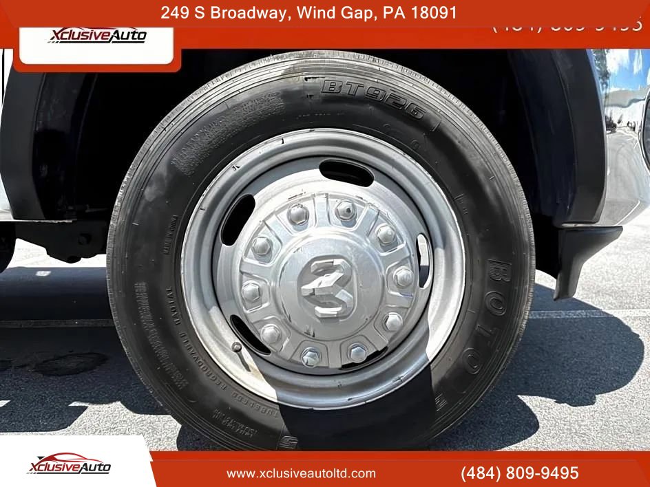 Used 2021 RAM 5500 Tradesman w/ Chrome Appearance Group image 22