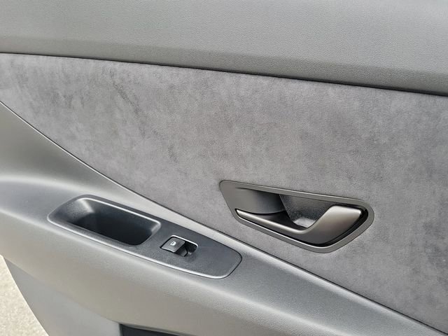 New 2026 Hyundai Elantra N w/ Cargo Package FWD image 24