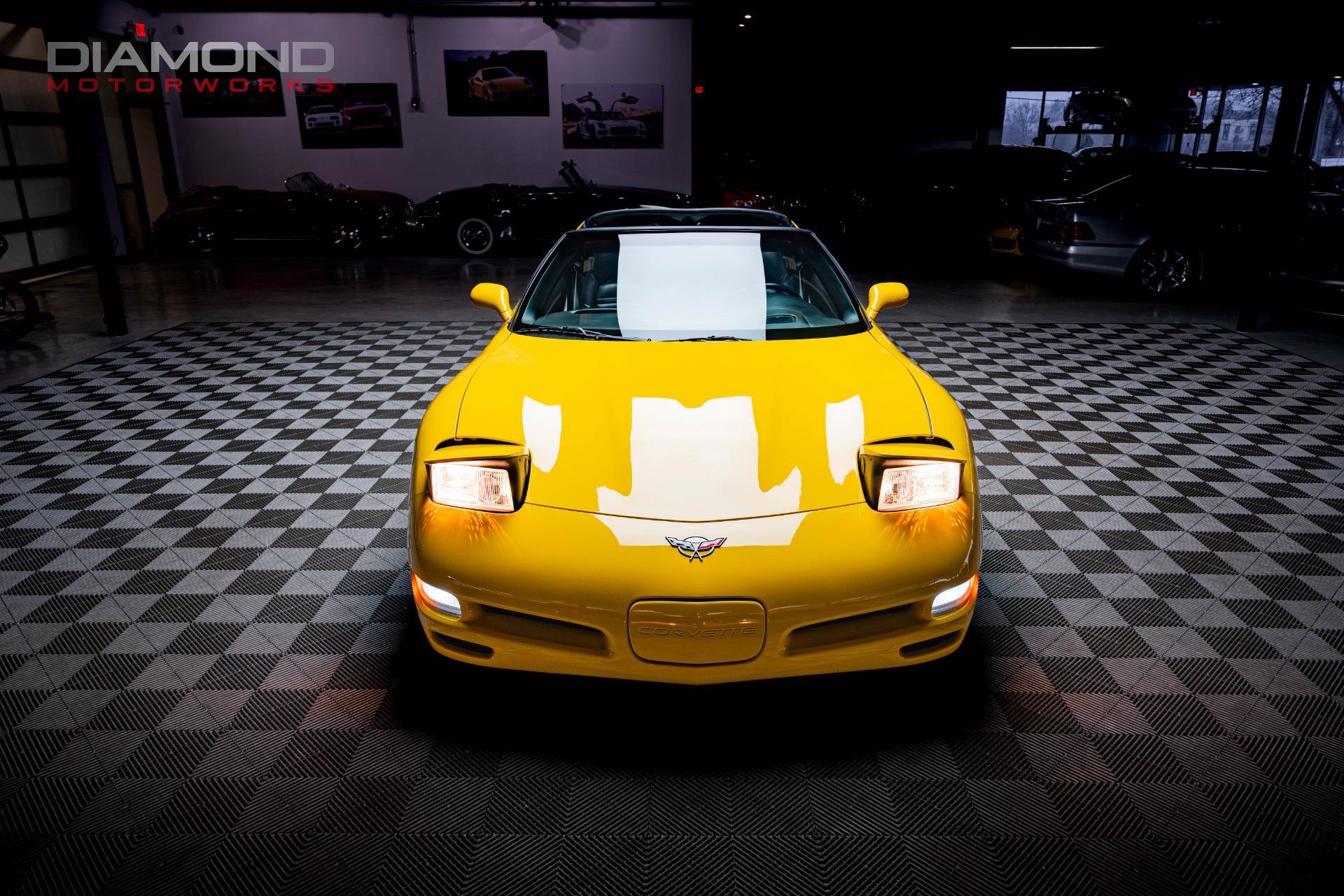 Used 2003 Chevrolet Corvette Coupe w/ Preferred Equipment Group image 45