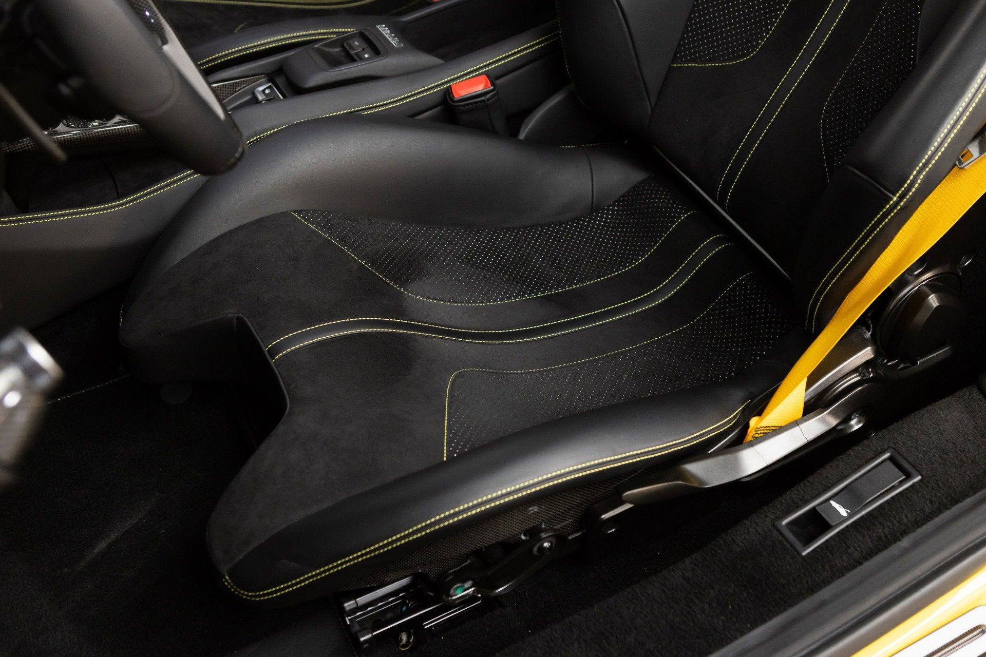 Certified 2021 Ferrari F8 Tributo RWD image 69