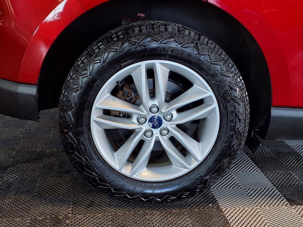 Used 2015 Ford Edge SEL w/ Equipment Group 201A image 8