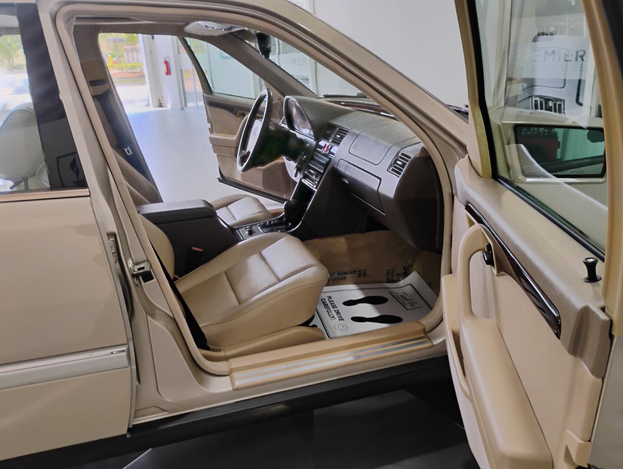 Used 1996 Mercedes-Benz C 280 Sedan image 54