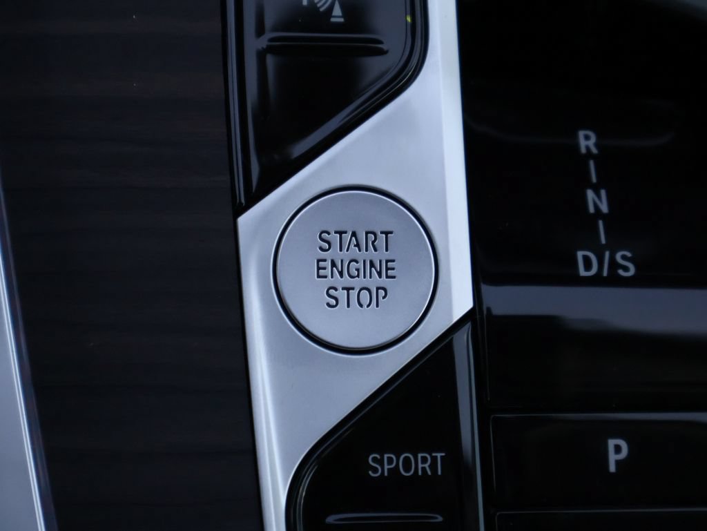 New 2027 BMW X7 xDrive40i AWD/4WD image 20
