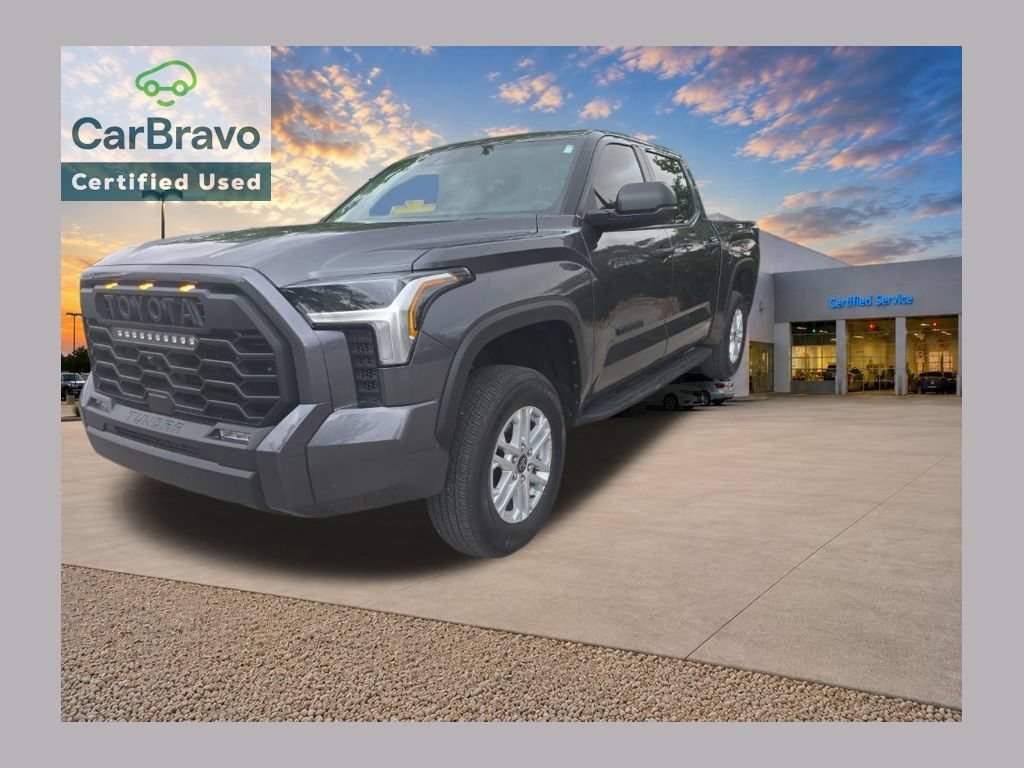 Used 2025 Toyota Tundra SR5 AWD/4WD image 1