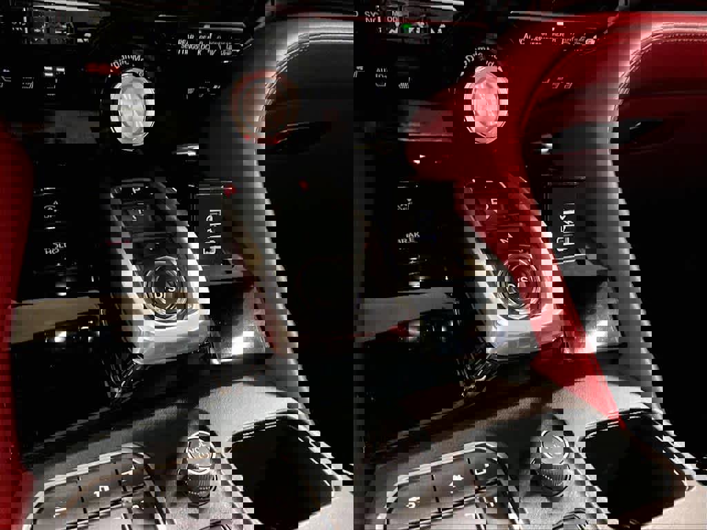 Used 2023 Acura MDX A-Spec image 25