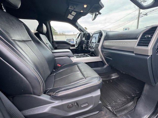 Used 2022 Ford F250 Lariat image 15