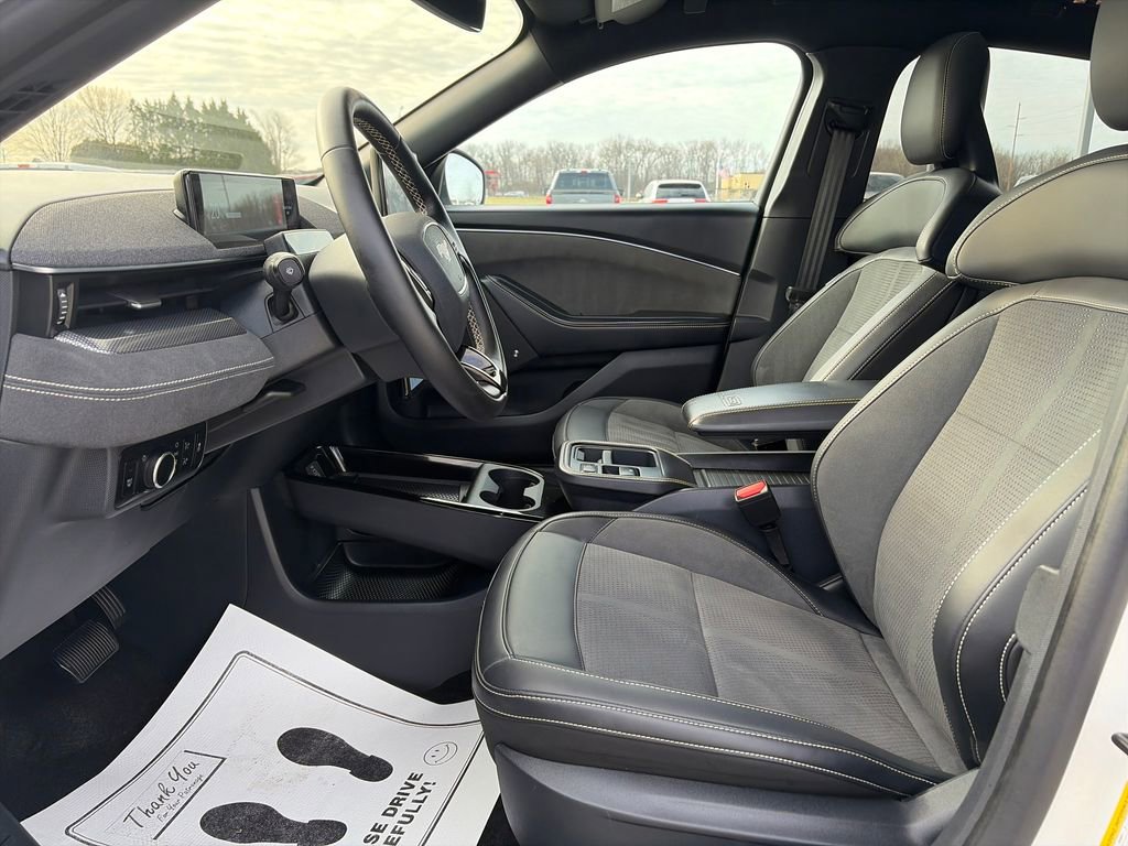 Used 2025 Ford Mustang Mach-E GT AWD/4WD image 19