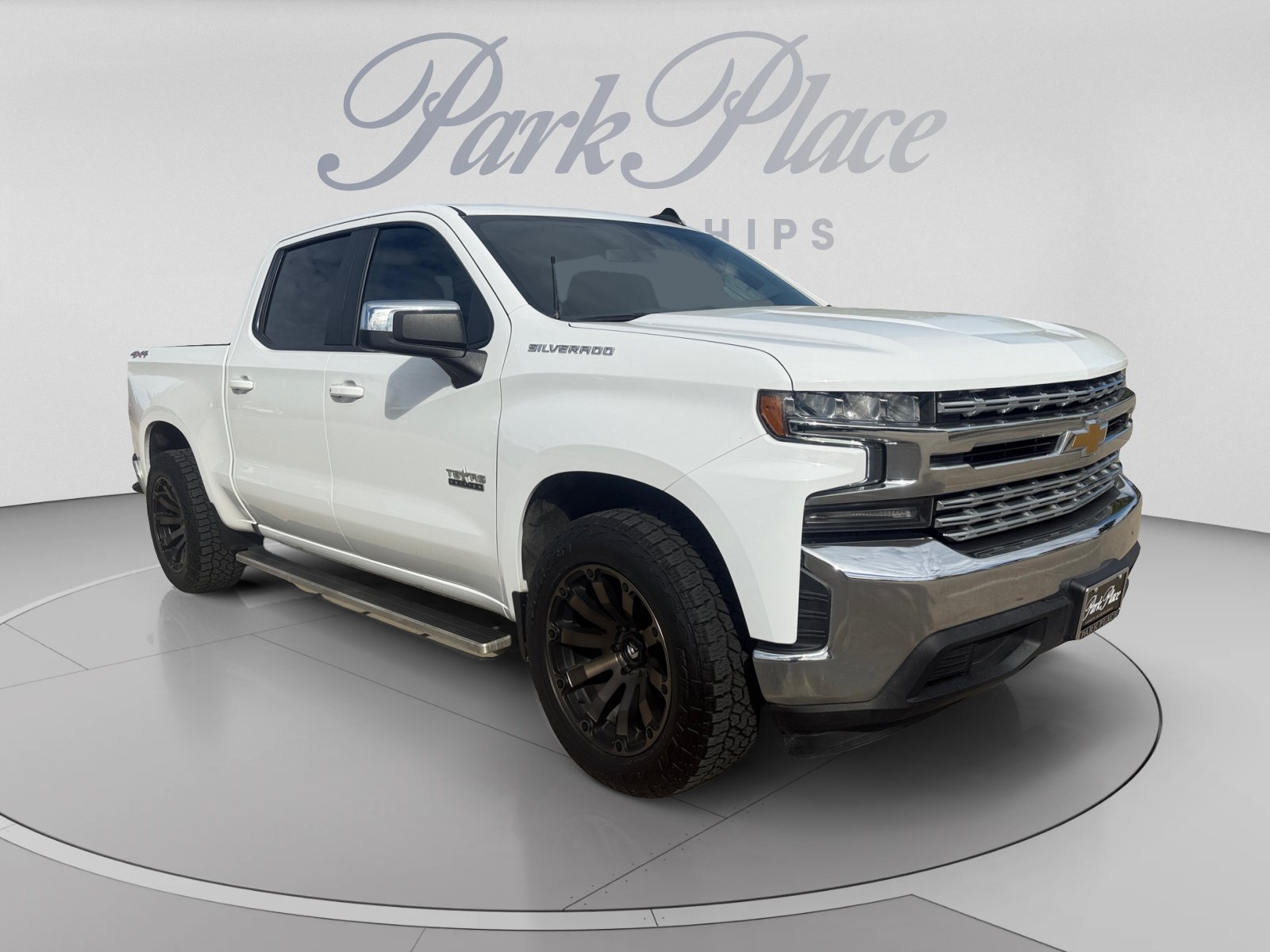Used 2021 Chevrolet Silverado 1500 LT w/ Texas Edition Plus RWD image 7