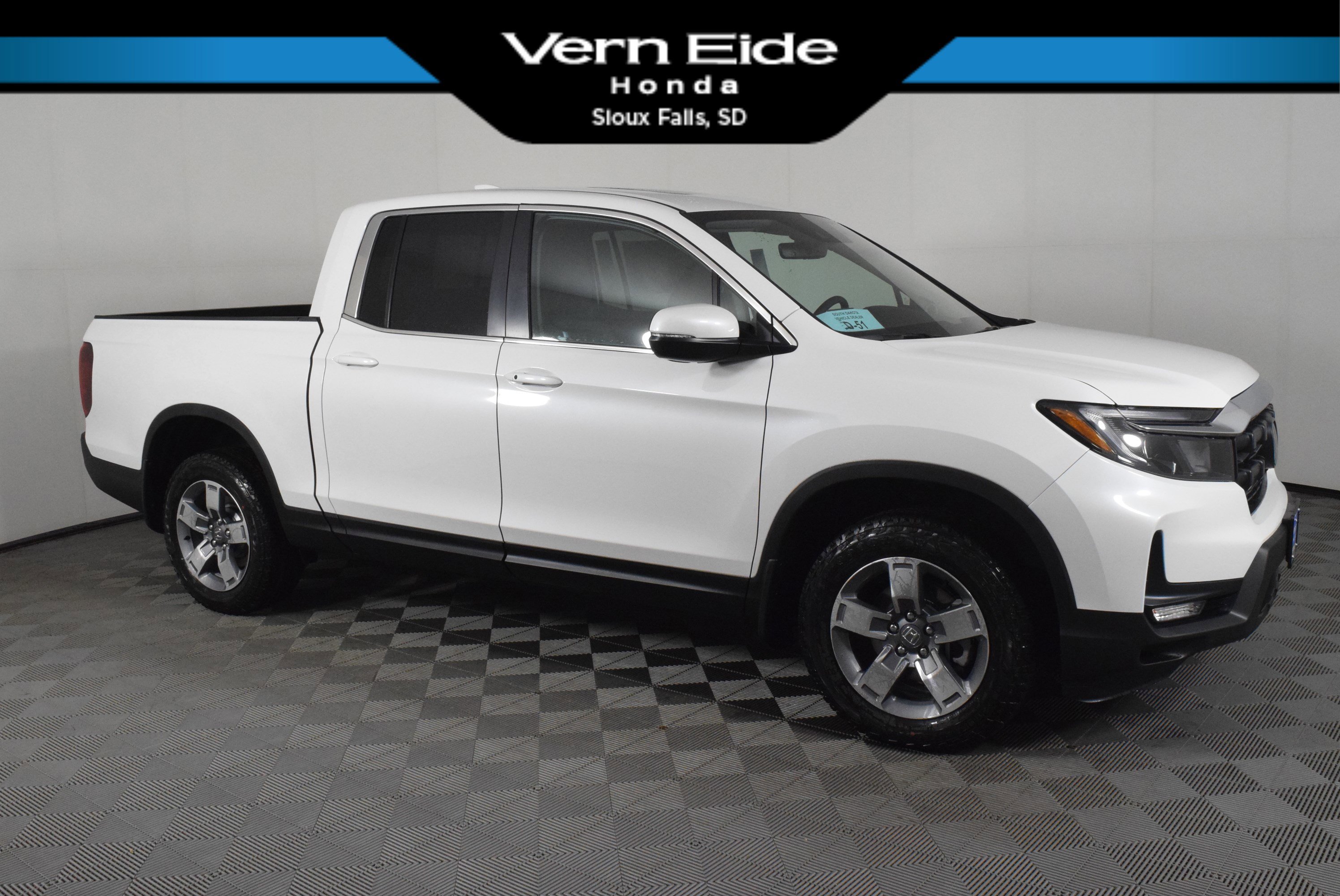 New 2026 Honda Ridgeline RTL image 1