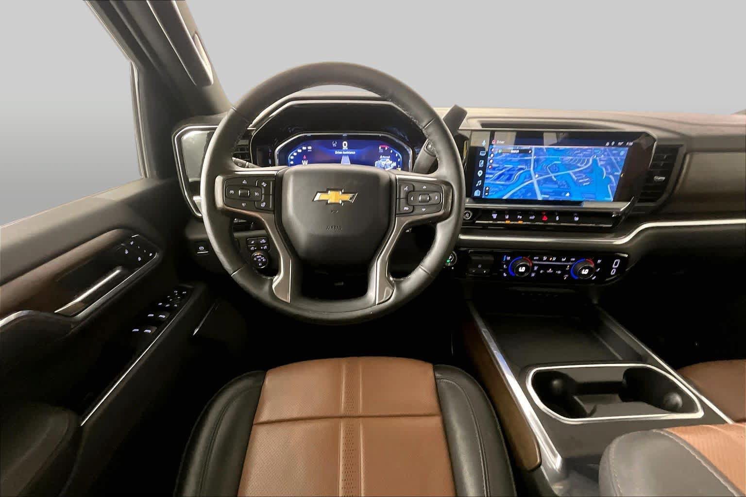 Certified 2026 Chevrolet Silverado 3500 High Country w/ High Country Premium Package AWD/4WD image 6