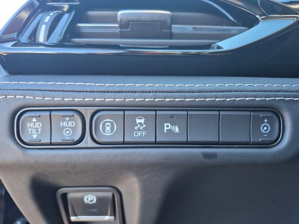 Used 2025 Acura MDX w/ Advance Package image 16