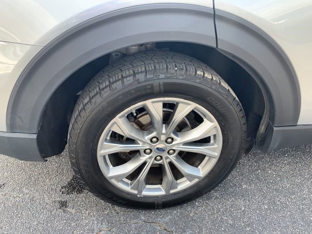 Used 2021 Ford Explorer Limited w/ Equipment Group 301A image 41