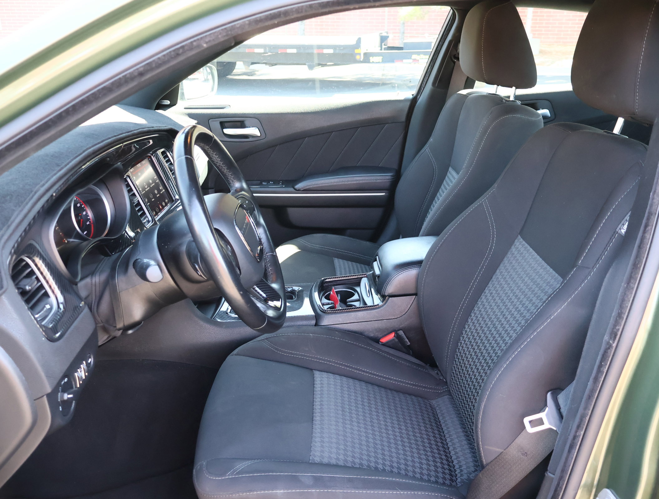 Used 2023 Dodge Charger SXT image 10