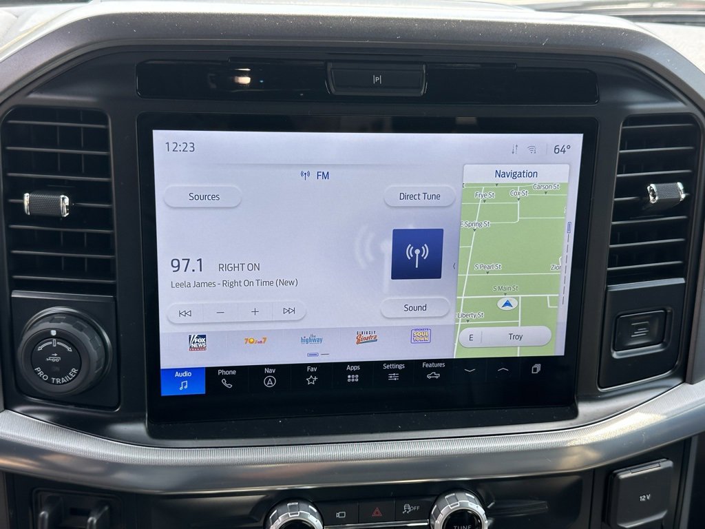 Used 2025 Ford F150 Lariat w/ Equipment Group 501A Mid image 27