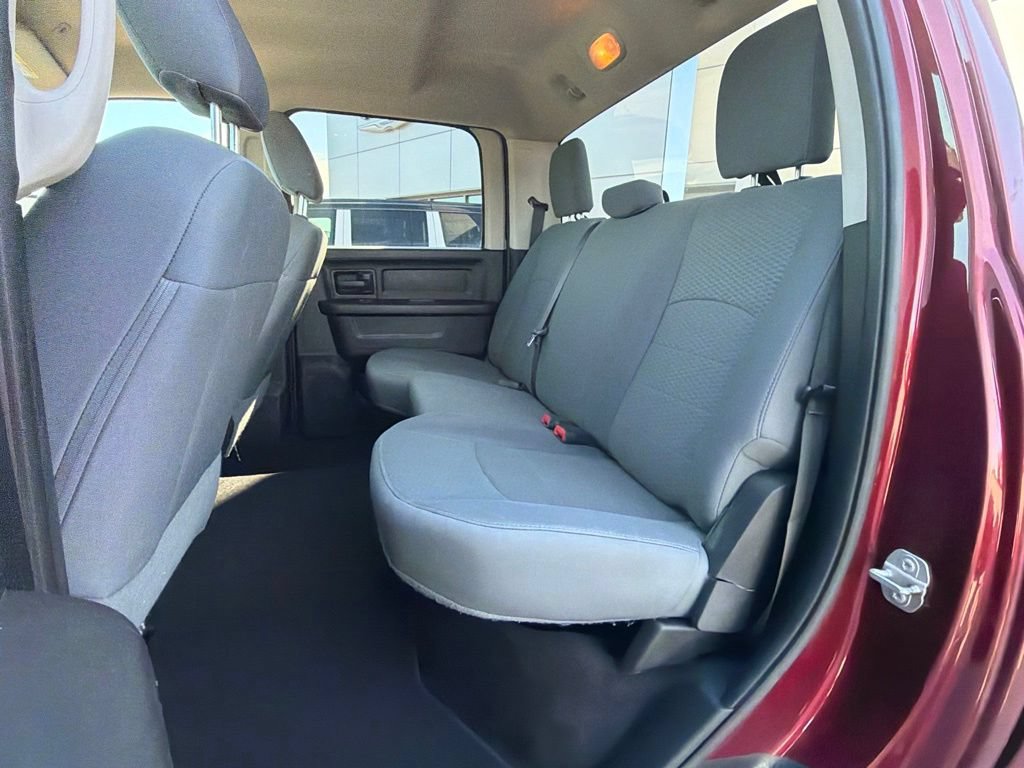 Used 2017 RAM 1500 Express w/ Express Value Package AWD/4WD image 9