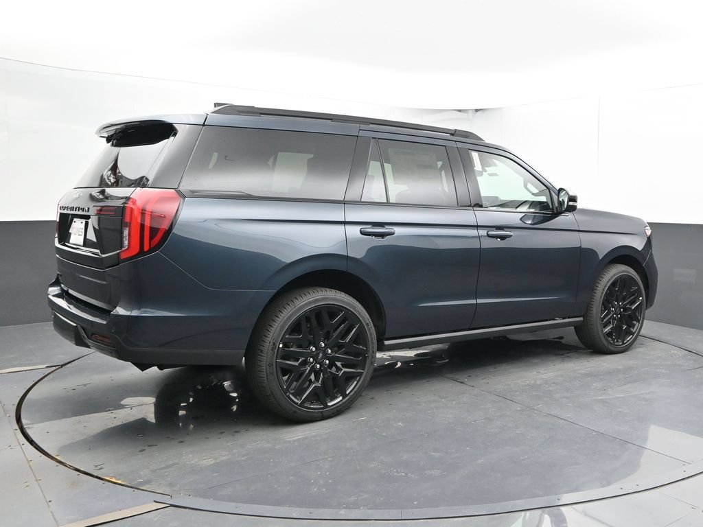 New 2026 Ford Expedition Platinum AWD/4WD image 2