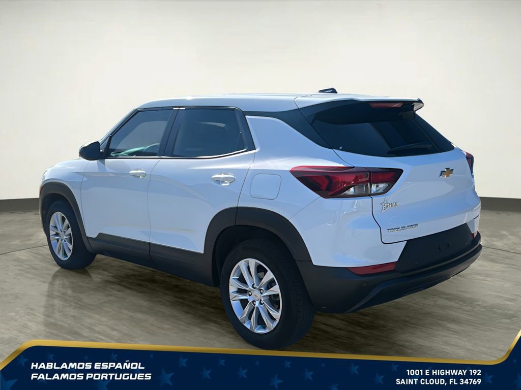 Used 2022 Chevrolet TrailBlazer LS FWD image 4