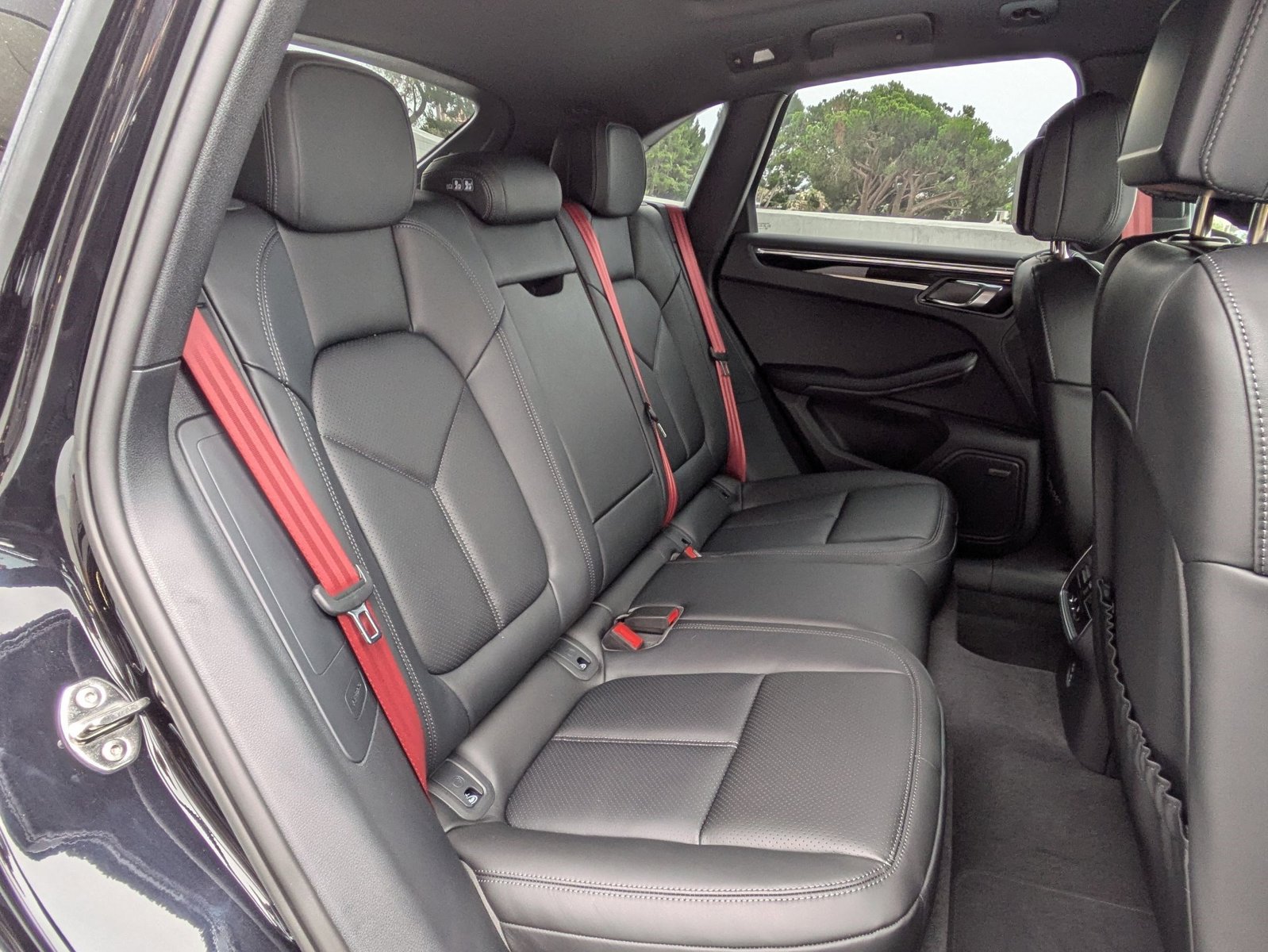 New 2025 Porsche Macan S AWD/4WD image 24