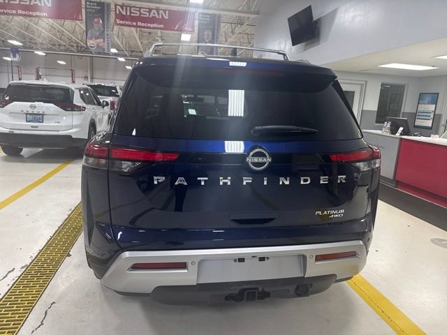 Certified 2024 Nissan Pathfinder Platinum AWD/4WD image 8