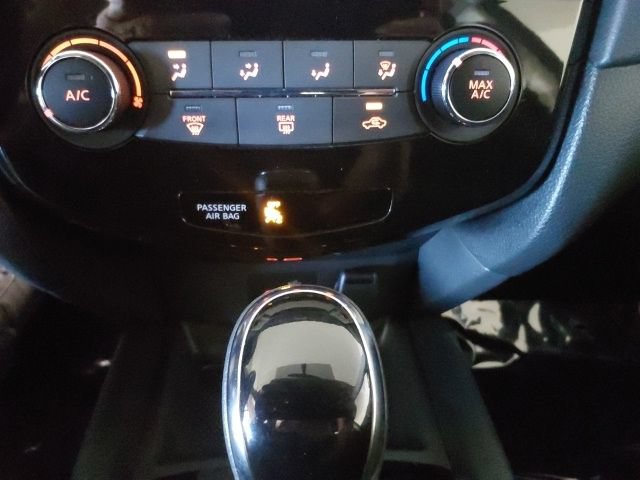 Used 2018 Nissan Rogue S AWD/4WD image 20