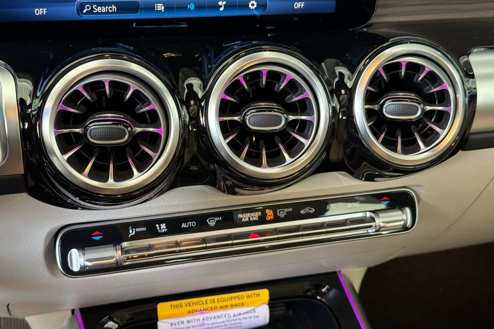 New 2026 Mercedes-Benz GLB 250 image 18