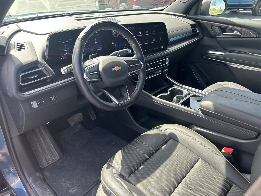 Used 2025 Chevrolet Traverse High Country image 22