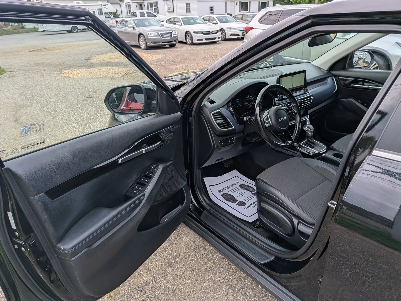 Used 2022 Kia Seltos S AWD/4WD image 21