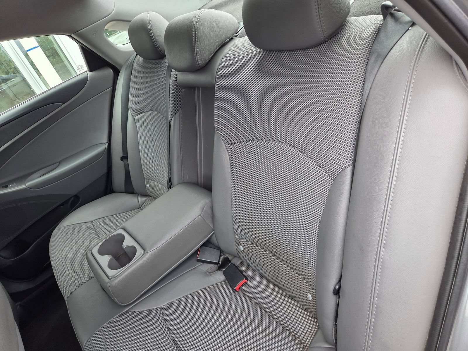 Used 2013 Hyundai Sonata SE FWD image 21