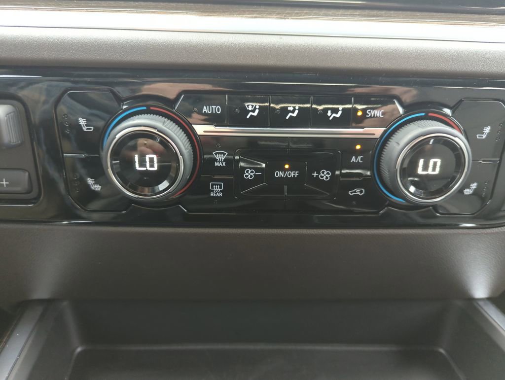 Used 2025 Chevrolet Silverado 1500 RST w/ Max Trailering Package image 27