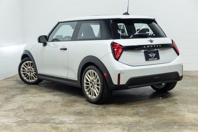 Certified 2025 MINI Cooper 2-Door Hardtop image 13