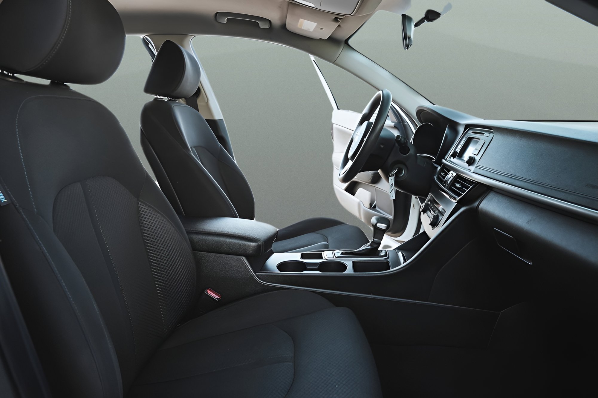 Used 2017 Kia Optima LX image 14