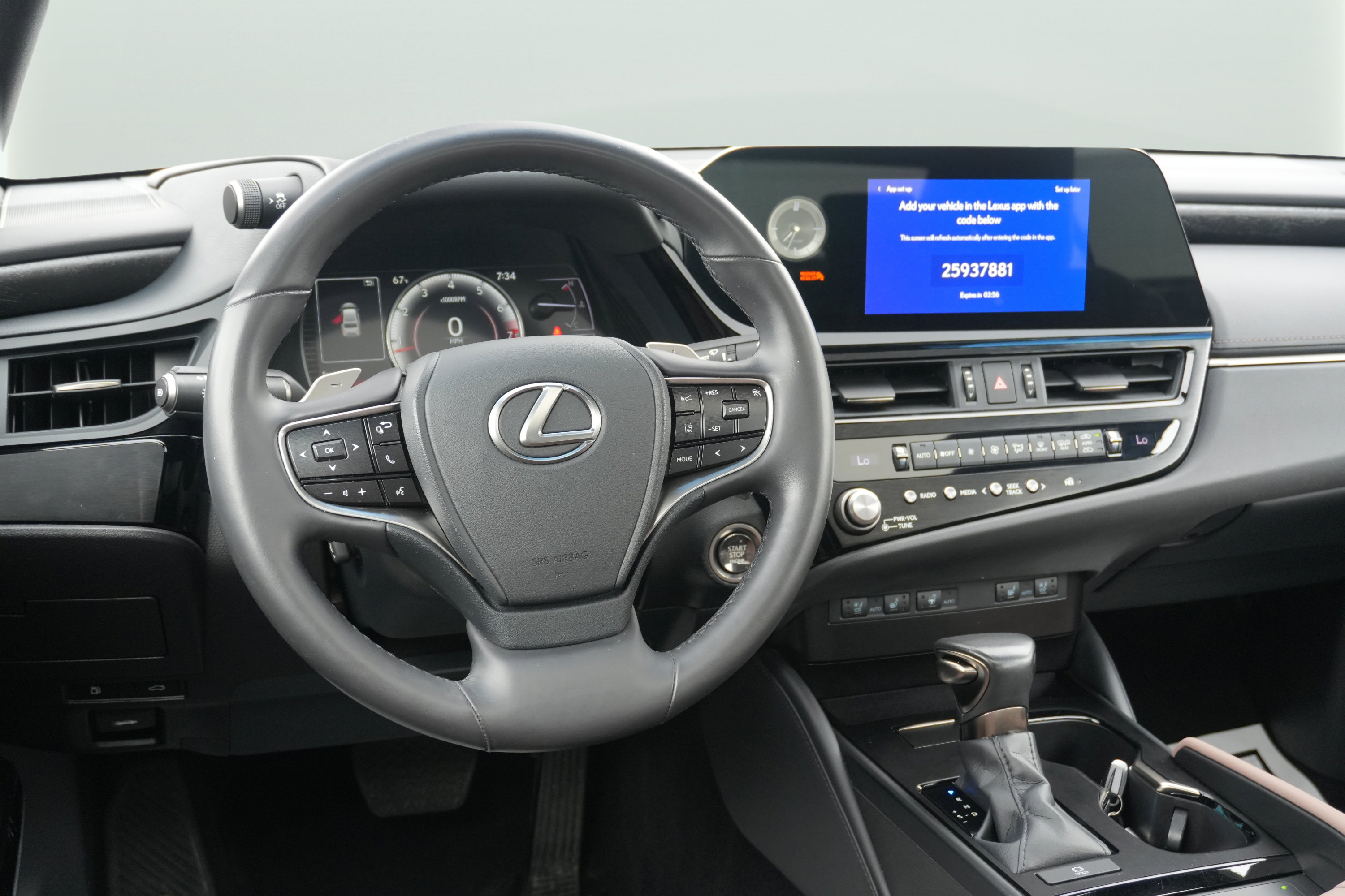 Used 2024 Lexus ES 350 w/ Premium Package FWD image 30