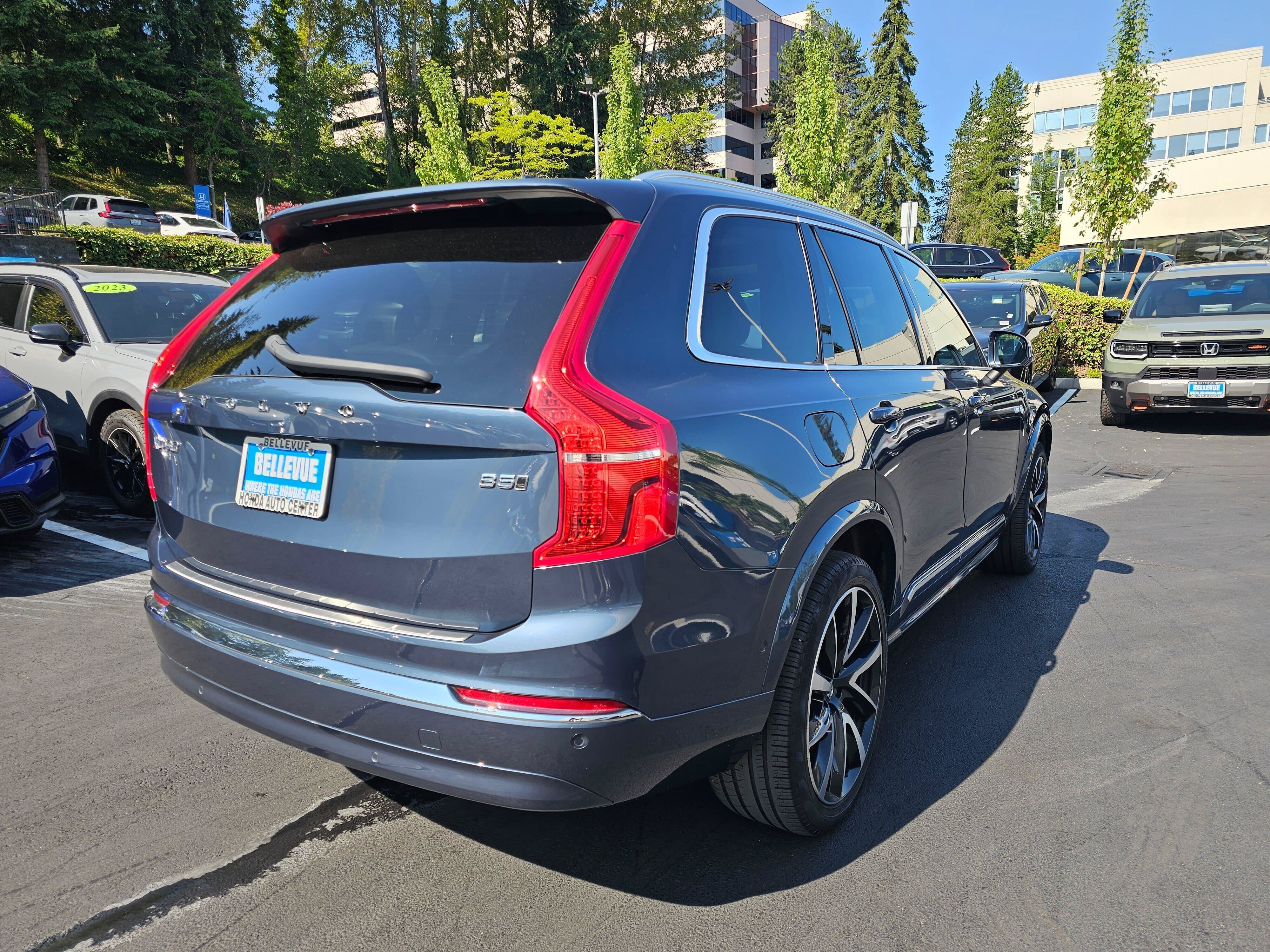Used 2023 Volvo XC90 B5 Plus w/ Protection Package Premier AWD/4WD image 7