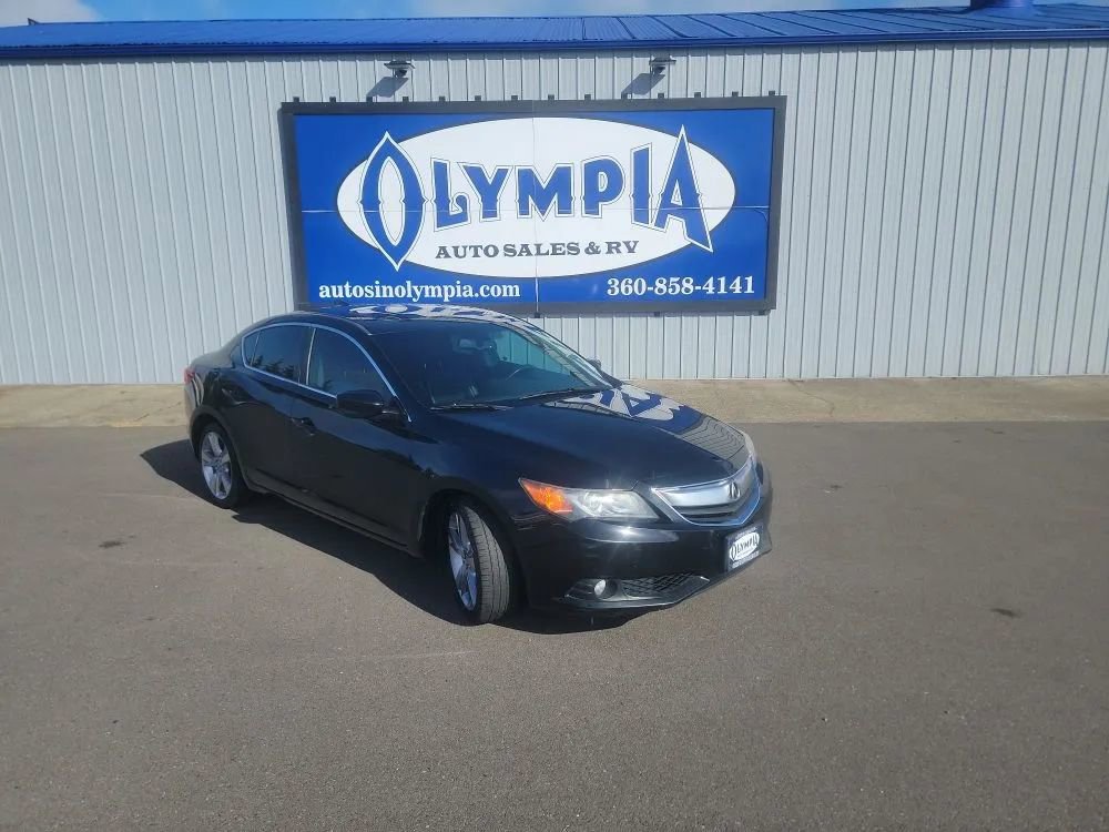 Used 2014 Acura ILX w/ Technology Package