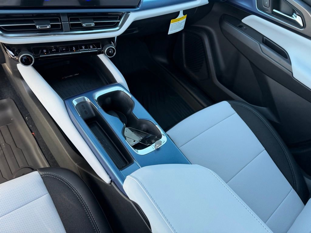New 2026 Chevrolet Equinox EV LT FWD image 15