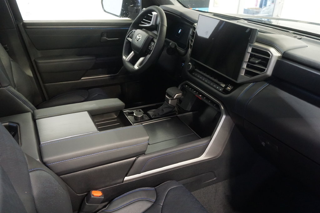 New 2026 Toyota Sequoia Platinum AWD/4WD image 30