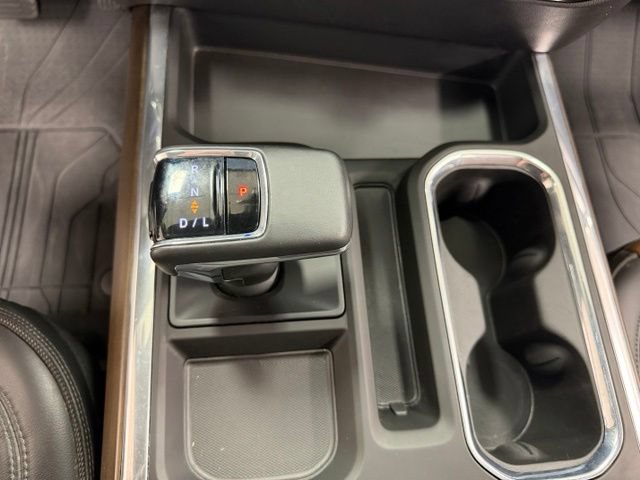 Certified 2025 Chevrolet Silverado 1500 High Country AWD/4WD image 17