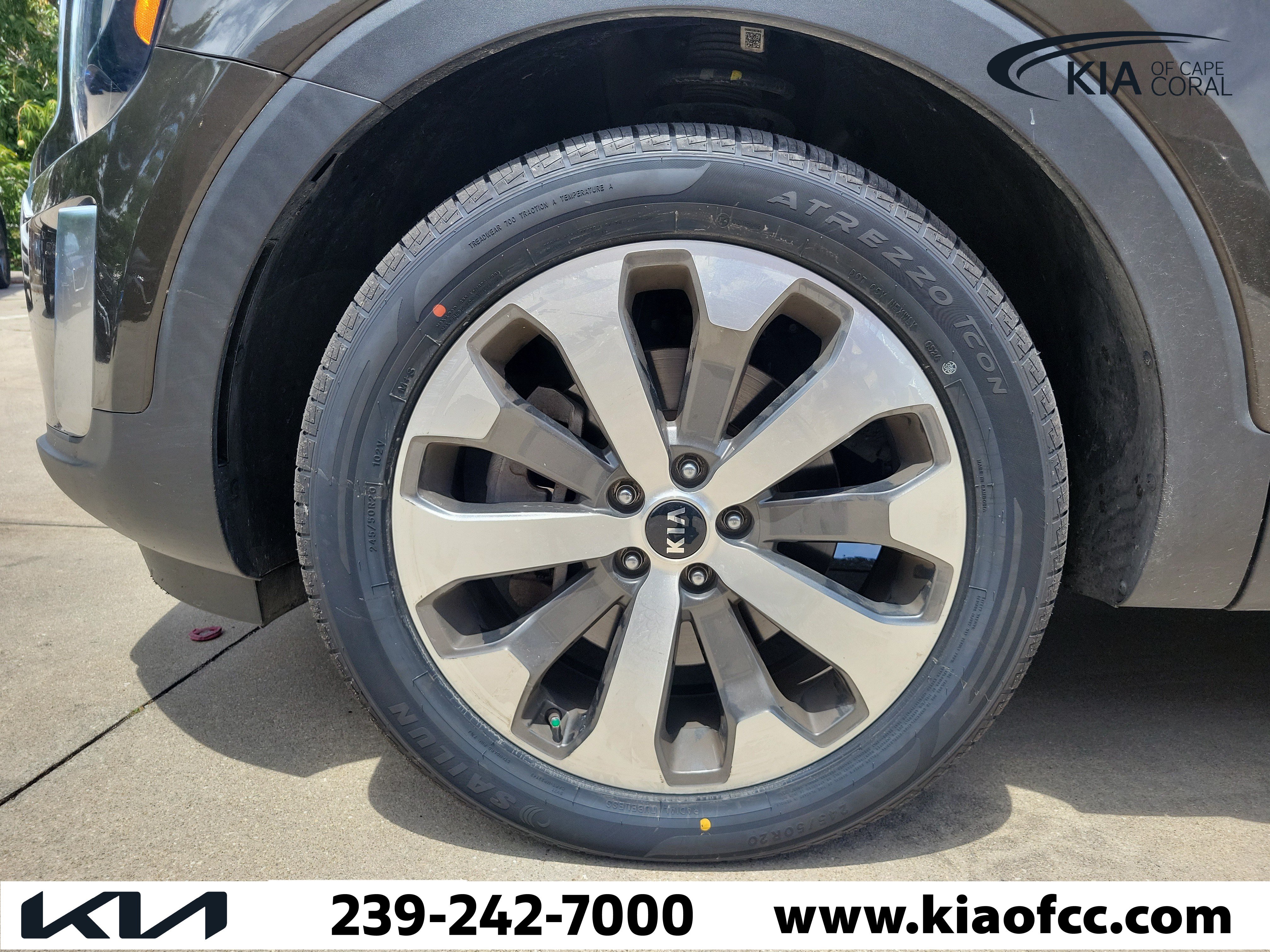 Used 2021 Kia Telluride EX w/ EX Premium Package AWD/4WD image 8