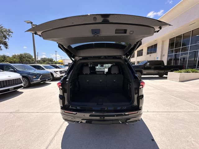 Certified 2025 Buick Enclave Sport Touring w/ Power Package FWD image 31