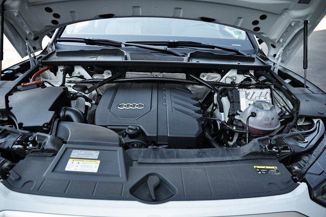 Certified 2025 Audi Q5 2.0T Premium Plus w/ Premium Plus Package image 30