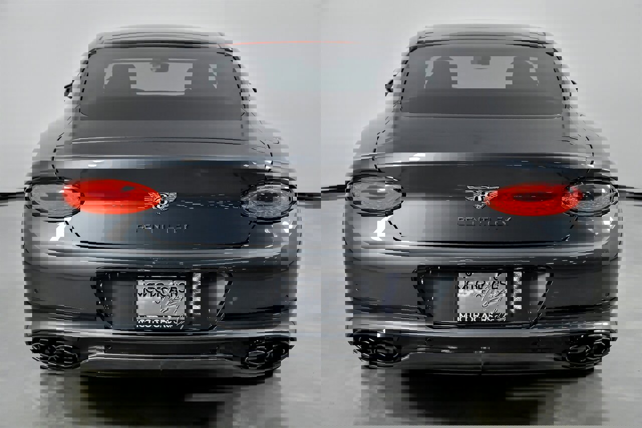 Used 2021 Bentley Continental GT image 11