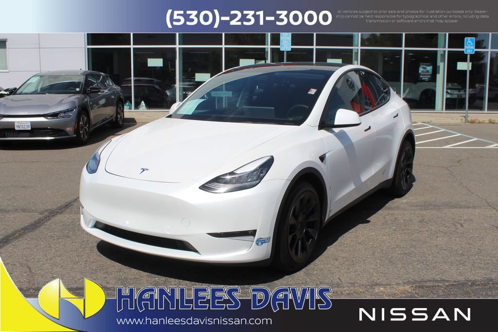Used 2021 Tesla Model Y Long Range AWD/4WD image 3