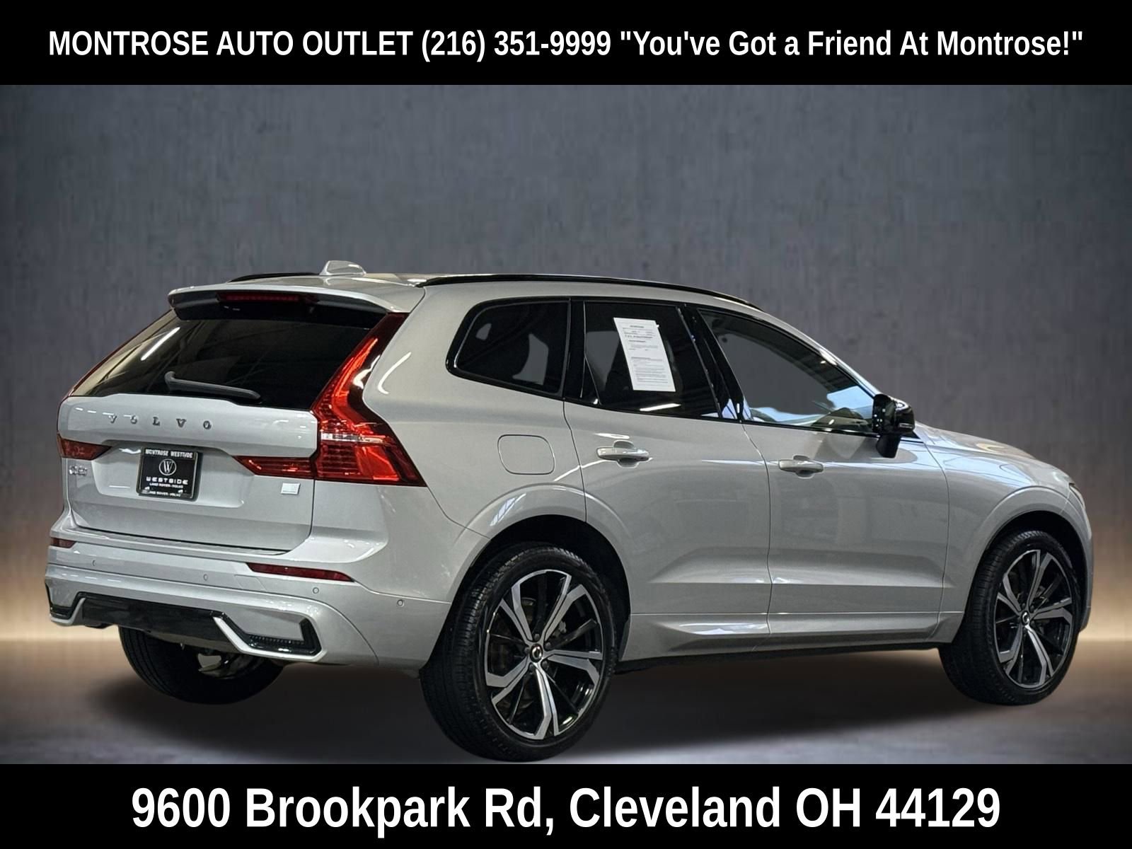 Used 2024 Volvo XC60 T8 Ultimate w/ Protection Package Premier image 4