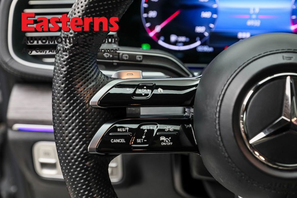 Used 2024 Mercedes-Benz GLS 450 4MATIC image 15