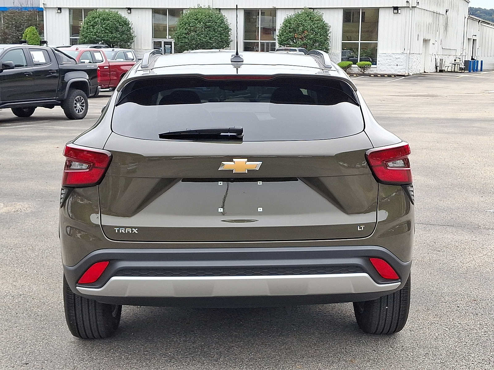 Used 2024 Chevrolet Trax LT FWD image 5