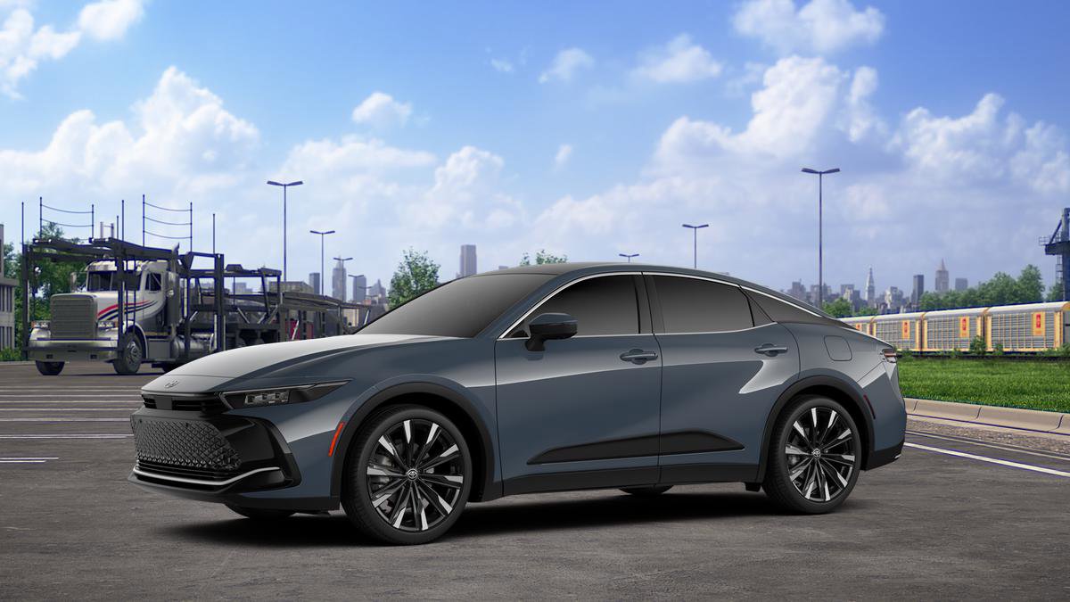 New 2026 Toyota Crown Platinum AWD/4WD image 3