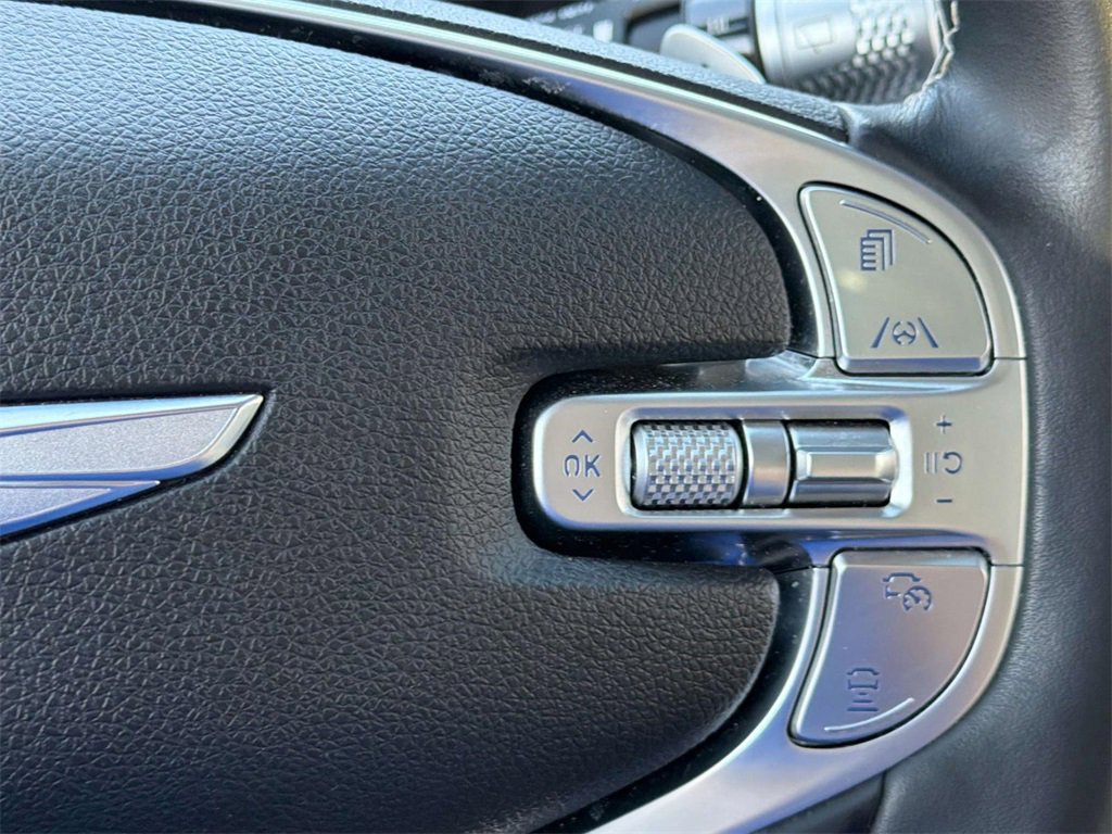 Used 2024 Genesis GV70 2.5T w/ Advanced Package image 12